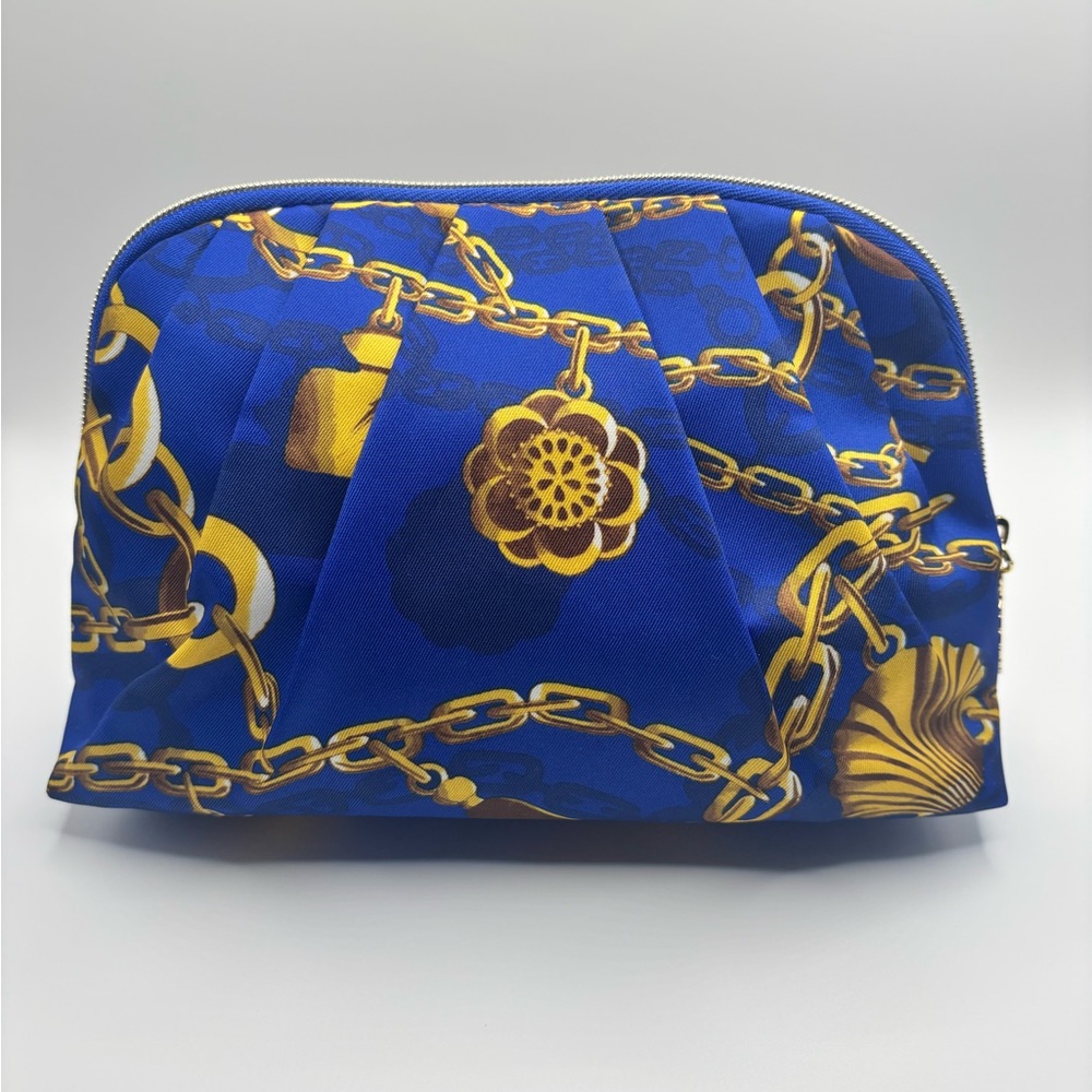 Estee Lauder Blue and Gold Chain Cosmetic Bag - Picture 2 of 5